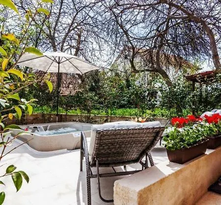 Tatil Evi Augustina *